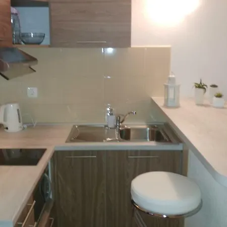 Lola Apartment Pakostane